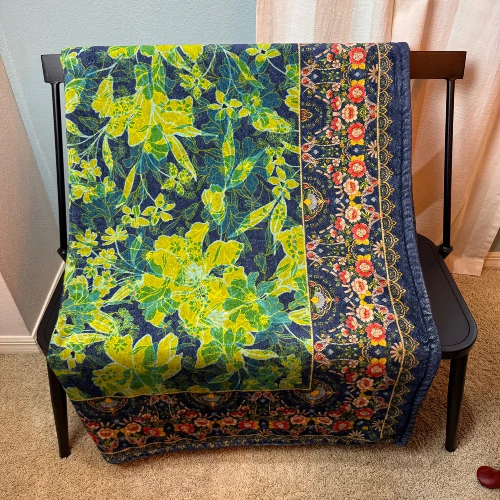 Johnny Was Throw Blanket Unisex OS Blue Floral Reversible Plush Boho Botanical